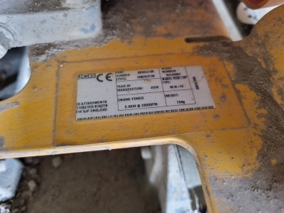 2019 JCB SE10-35 Compactor Plate - 6