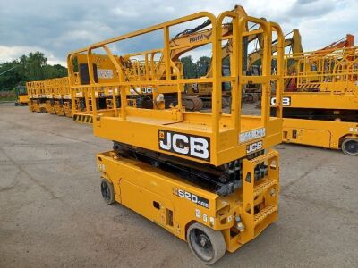 2017 JCB S2046E Electric Scissor Lift - 2