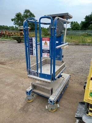 150kg Pecolift Manual Elevating Mobile Platform - 4