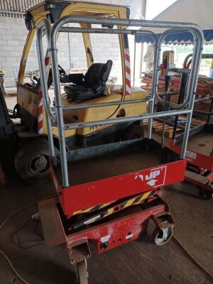 2007 NSG Pop Up Electric Mobile Scissor Lift - 3