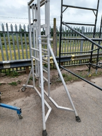 Youngman Aluminium Folding Tower Scaffold