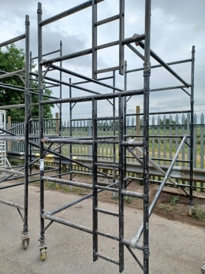 Youngman Double Width Aluminium Tower Scaffold - 2