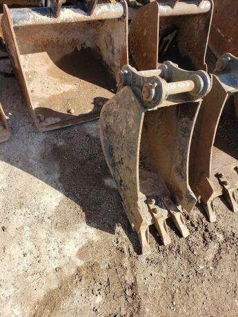 1ft Digging Bucket - 40mm Pins