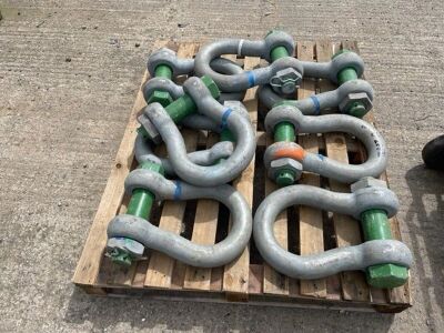 Pallet of 8 Shackles - 2