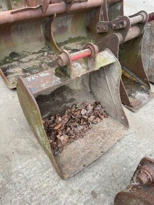 2ft 6" Ditching Bucket 45mm Pins - 2