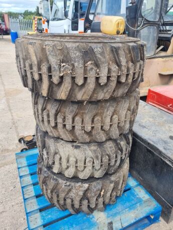 4 x Firestone 305/70 D16.5 Filled Tyres & Rims 