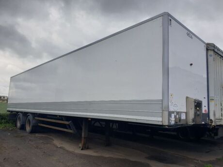 2008 Montracon Tandem Axle Insulated Box Van Trailer