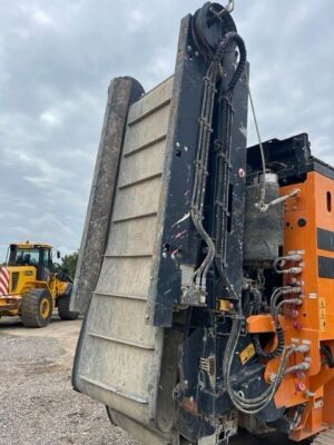 2017 Doppstadt DW-2060K Tracked Shredder - 14