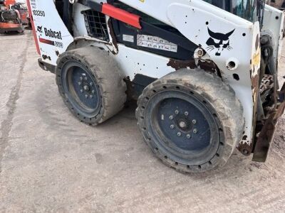 2016 Bobcat S570 Skid Steer - 5