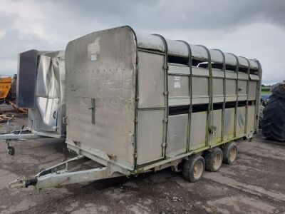 Ifor Williams Triaxle Livestock Trailer - 12