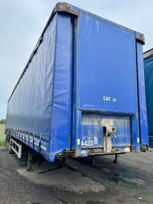 2003 SDC Triaxle Curtainside Trailer