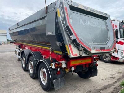 2013 Kelberg Triaxle Bath Tub Aggregate Tipping Trailer - 4