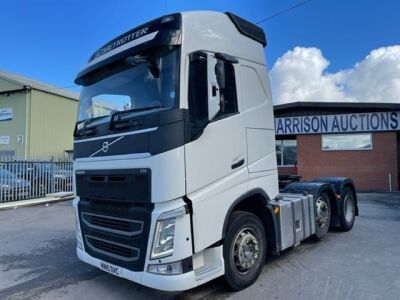 2015 Volvo FH Globetrotter 6x2 Mid Lift Tractor Unit