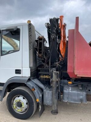 2000 Iveco Tector 130-E15 4x2 Big Hook Loader - 14