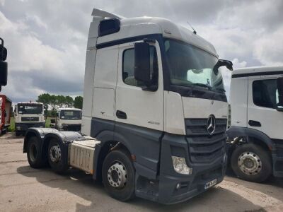 2014 Mercedes Actros 2543 6x2 Midlift Tractor Unit