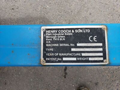 2012 Henry Cooch Skylite12W/MH Lighting Tower - 5