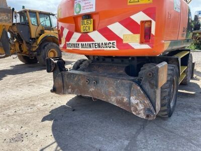 2014 Hitachi ZX140W-5B Wheeled Excavator - 11