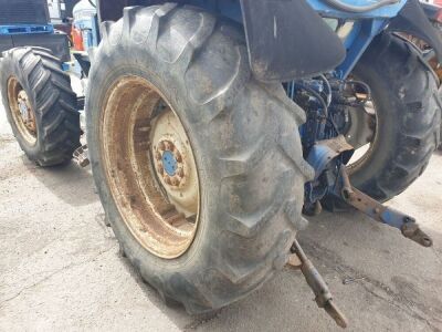 Ford 5610 4WD Tractor - 11