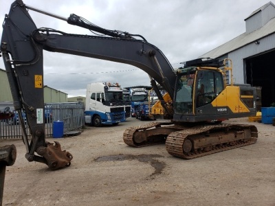 2015 Volvo EC250EL Excavator 