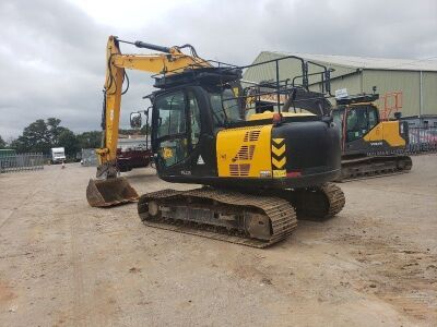 2017 JCB JS130LC+ Excavator - 2