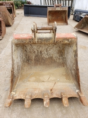 4ft Digging Bucket