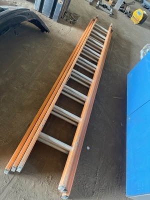 Fibre Glass Triple Extending Ladders - 2