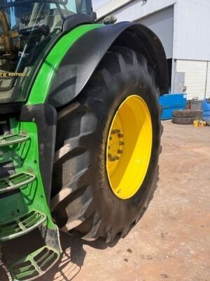 2018 John Deere 6215R Ultimate Edition Tractor - 9