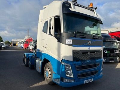 2017 Volvo FH540 6x2 Mini Midlift Tractor Unit