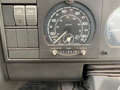 2000 Iveco Cargo 75E15 4x2 Horsebox - 10