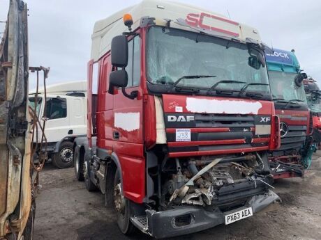 2013 DAF XF 6x2 Midlift Tractor Unit