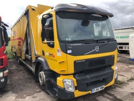 2014 Volvo FE 6x2 Curtainside Rigid