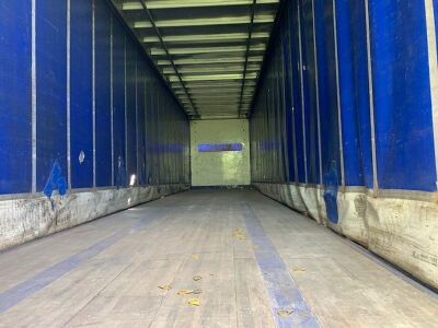 2010 SDC Triaxle Curtainside Trailer - 8