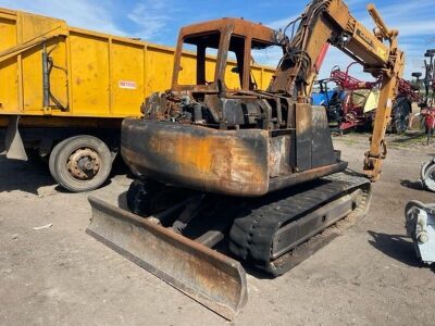 2000 Case 9007 8 Tonne Excavator - 8