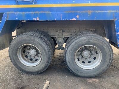 2009 Volvo FM 420 8x4 Grab Loader - 12