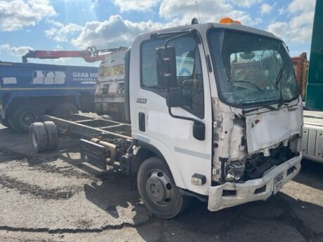 2016 Isuzu Easyshift, 4x2 Chassis Cab