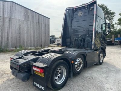 2016 Volvo FH16 750 6x2 Midlift Tractor Unit - 5