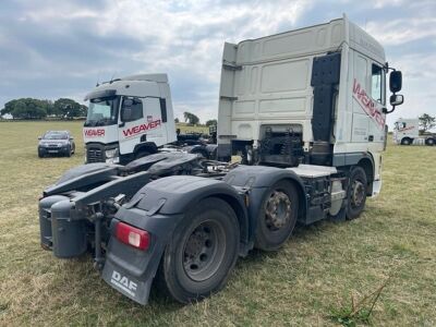 2014 DAF XF105 460 6x2 Midlift Tractor Unit - 3