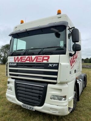 2014 DAF XF105 460 6x2 Midlift Tractor Unit - 3