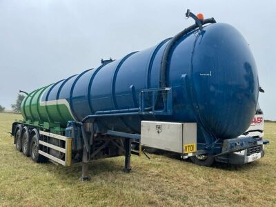 2003 Whale Triaxle Stainless Steel Vac Tank Trailer