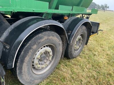 2003 Whale Triaxle Stainless Steel Vac Tank Trailer - 10