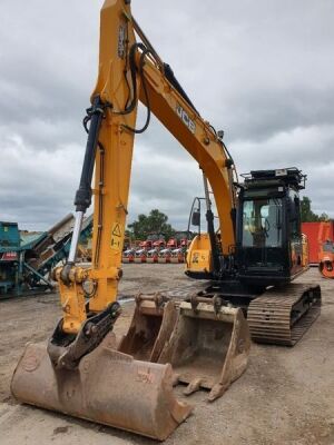 2017 JCB JS131LC Excavator - 2