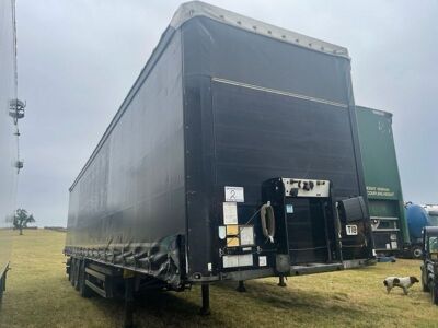 2013 Schmitz Triaxle Euroliner Trailer