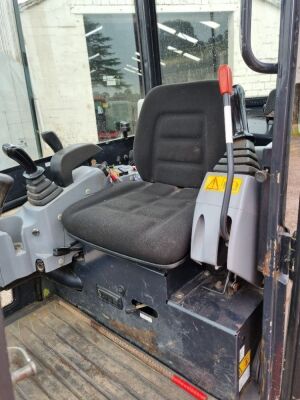 2013 Kubota KX016-4 Mini Digger - 23