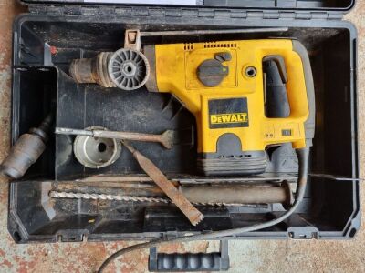 Dewalt DW545 Drill, 240v