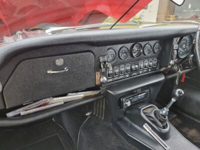 1974 Jaguar E-Type Series 3 V12 Convertible - 16