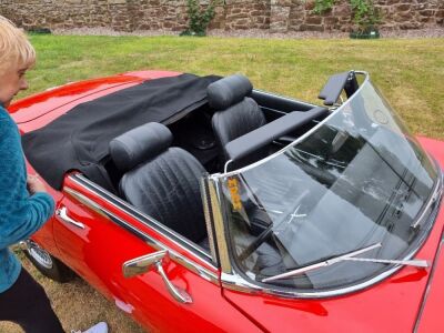 1974 Jaguar E-Type Series 3 V12 Convertible - 49