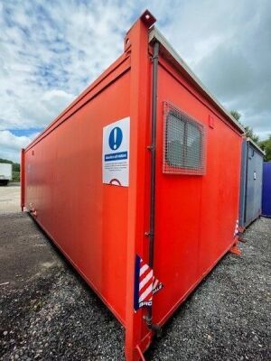 18 x 9  Jackleg Toilet Block - 12