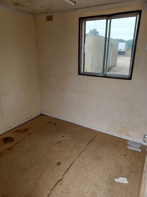 10 x 8 Anti Vandal Site Office - 5