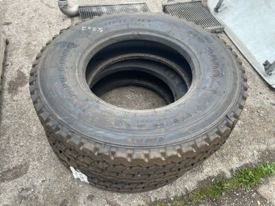 2x Bulldog UT 3000 RH 295/80 R22.5 Tyres - 2