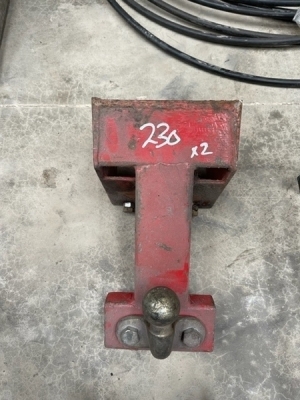 2 x Tow Ball Brackets - 6